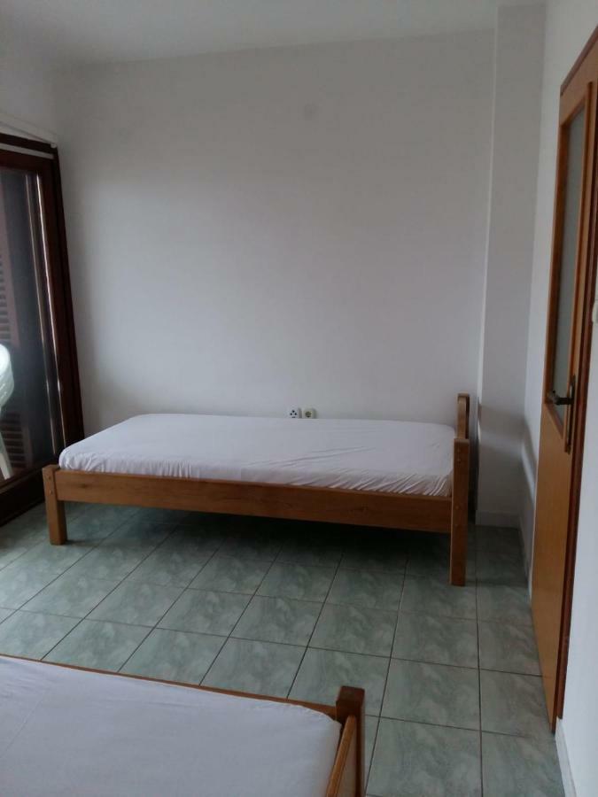 Apartment Cherry Novalja