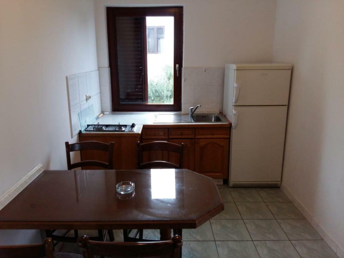 Cherry Apartment